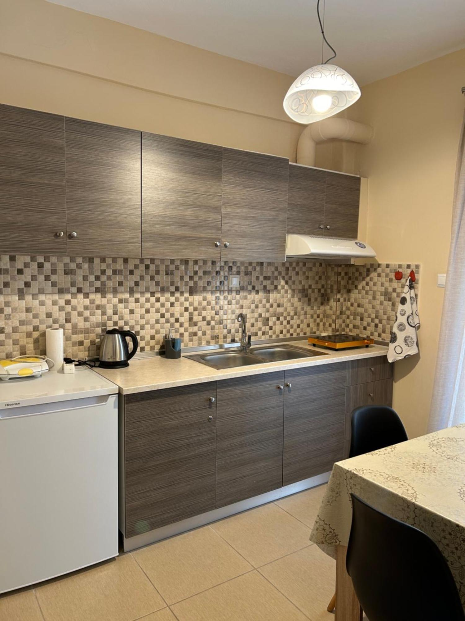 E & F Sea View Flat Apartman Néa Péramos Kültér fotó